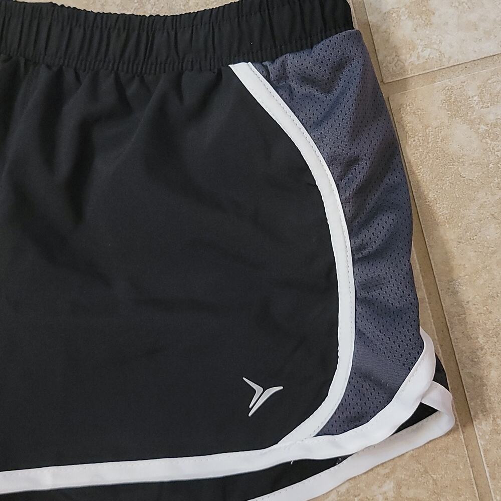 Old Navy Running Shorts XS - Picture 4 of 10